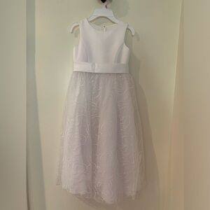 David’s Bridal flower girl miniature bride white dress. Size 6